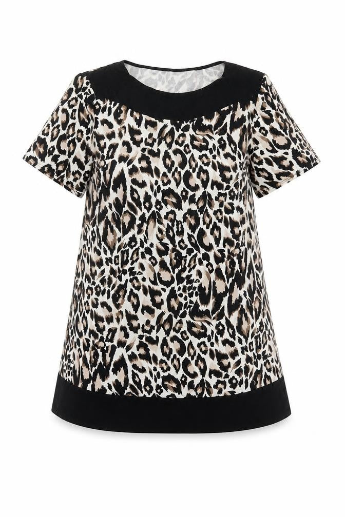 Front view of Preworn women’s black animal print basic t-shirt, size UK 14