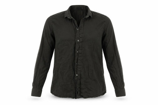 Front view of ASOS men’s green button-up, size L