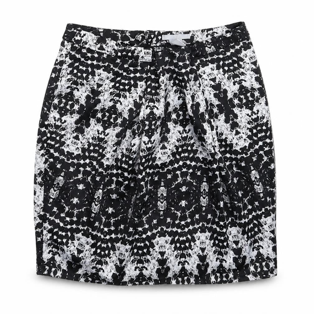 Front view of H&M women’s multicoloured mini skirt, size UK 8