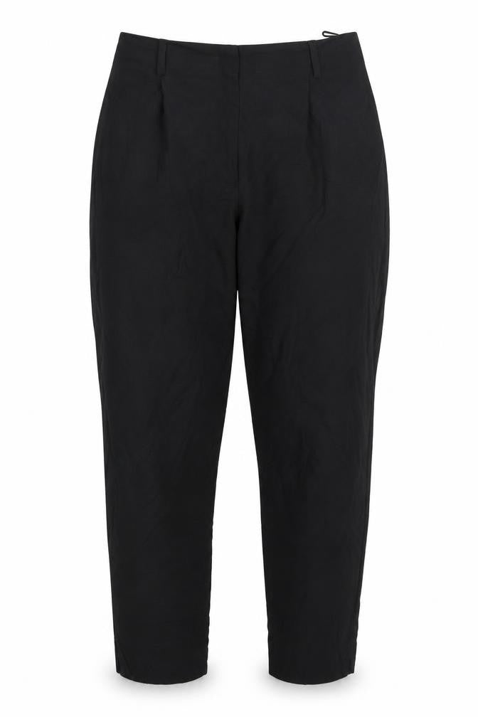 Front view of New Look women’s black trousers, size UK 12, 27-inch leg