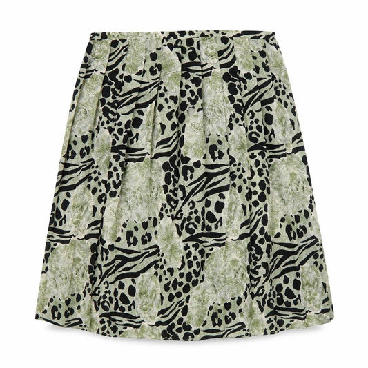 Front view of Profiles women’s green animal print pleated skirt, size UK 16, - leopard print