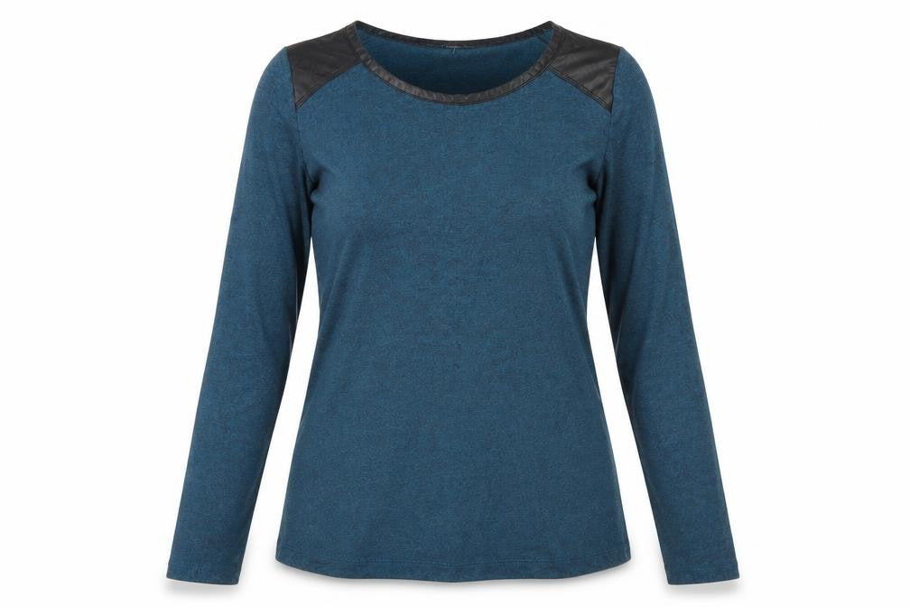 Front view of New Look women’s blue basic blouse, size UK 10