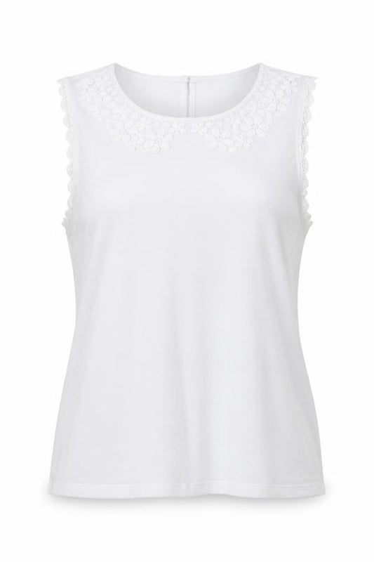 Front view of Topshop women’s white basic t-shirt, size UK 12