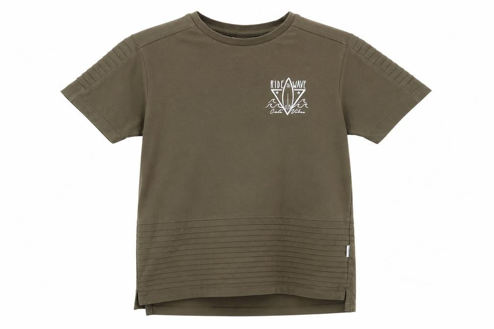 Front view of Primark boys’ green basic t-shirt, size 10-11, years