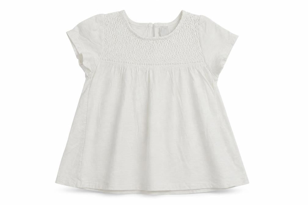 Front view of Matalan girls’ white basic t-shirt, size 6, years