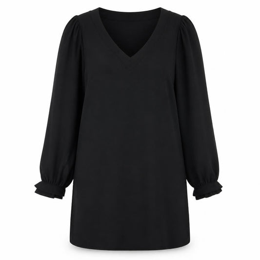 Front view of H&M women’s black a-line, size UK 8