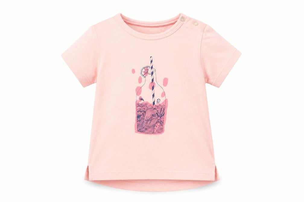 Front view of Preworn girls’ pink basic t-shirt, size 3-6, months