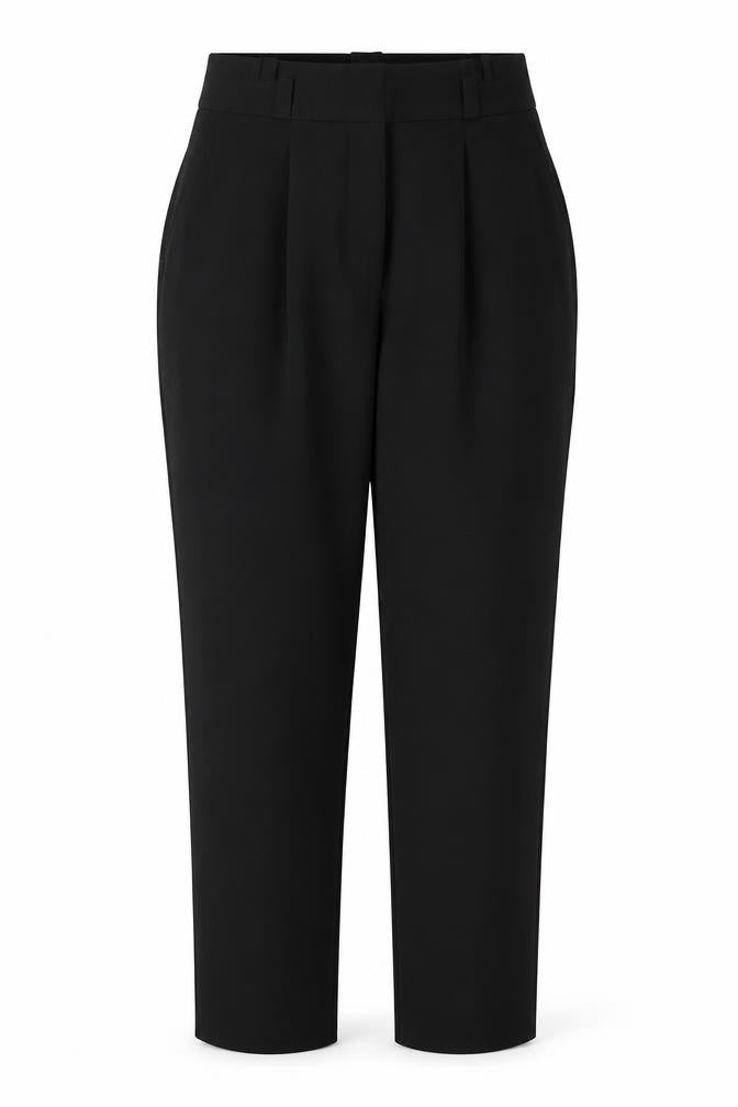 Front view of New Look women’s black trousers, size UK 8, 30-inch leg