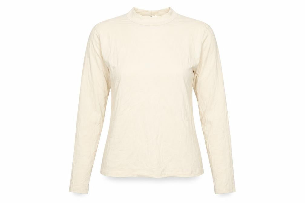 Front view of SHEIN women’s yellow basic t-shirt, size S
