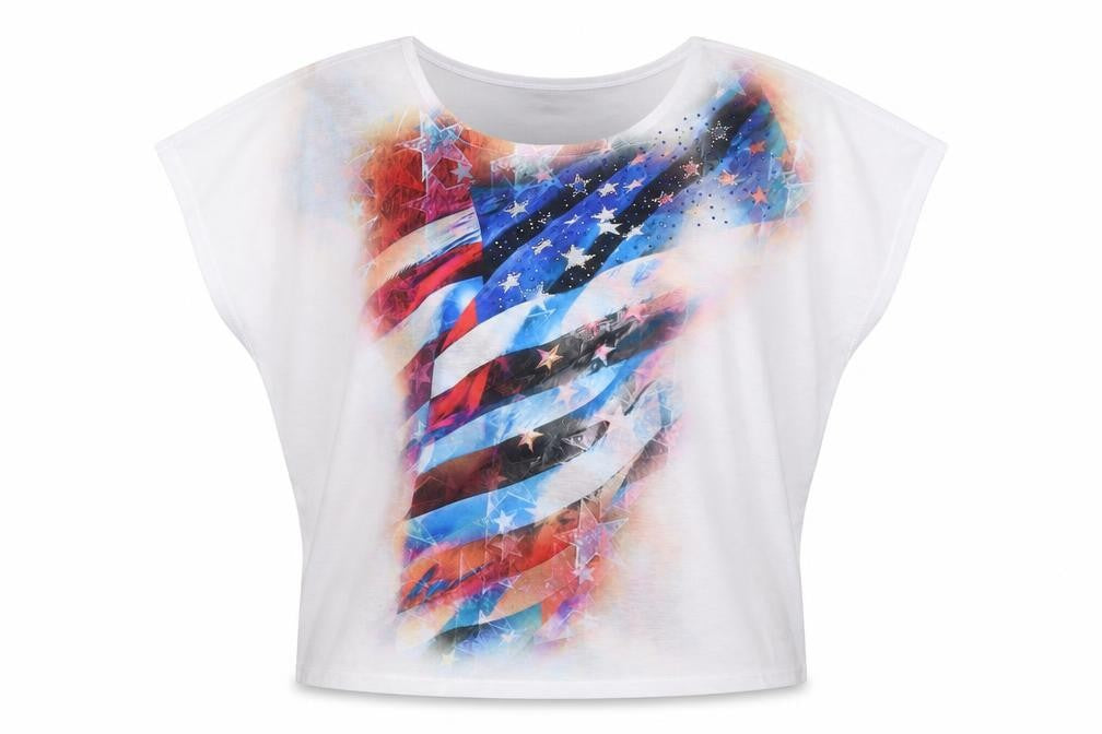 Front view of Closet women’s white basic t-shirt, size M