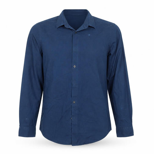 Front view of New Look men’s blue button-up, size M