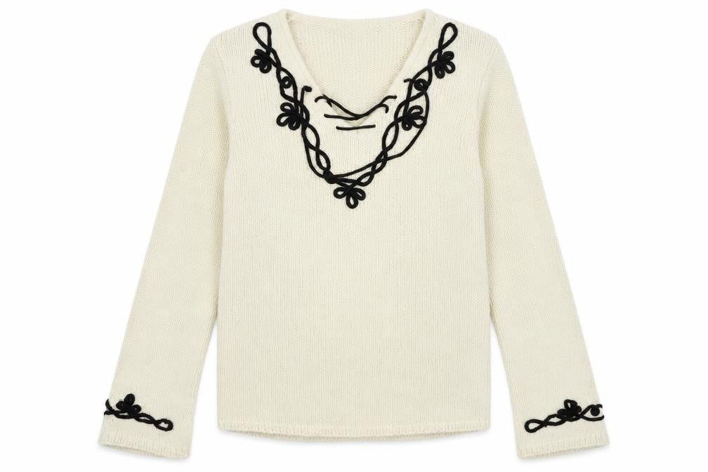 Front view of porteaporte women’s white jumper, size L