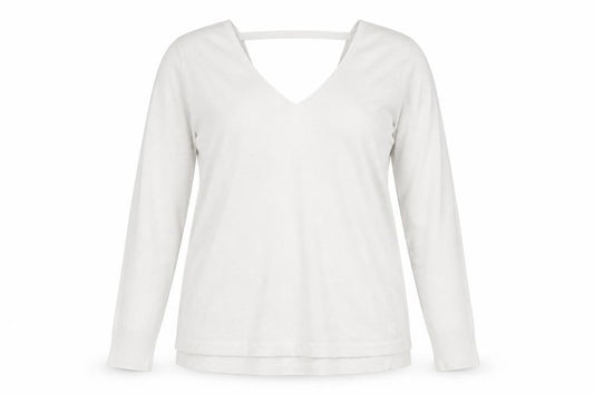 Front view of Oasis women’s silver basic t-shirt, size L