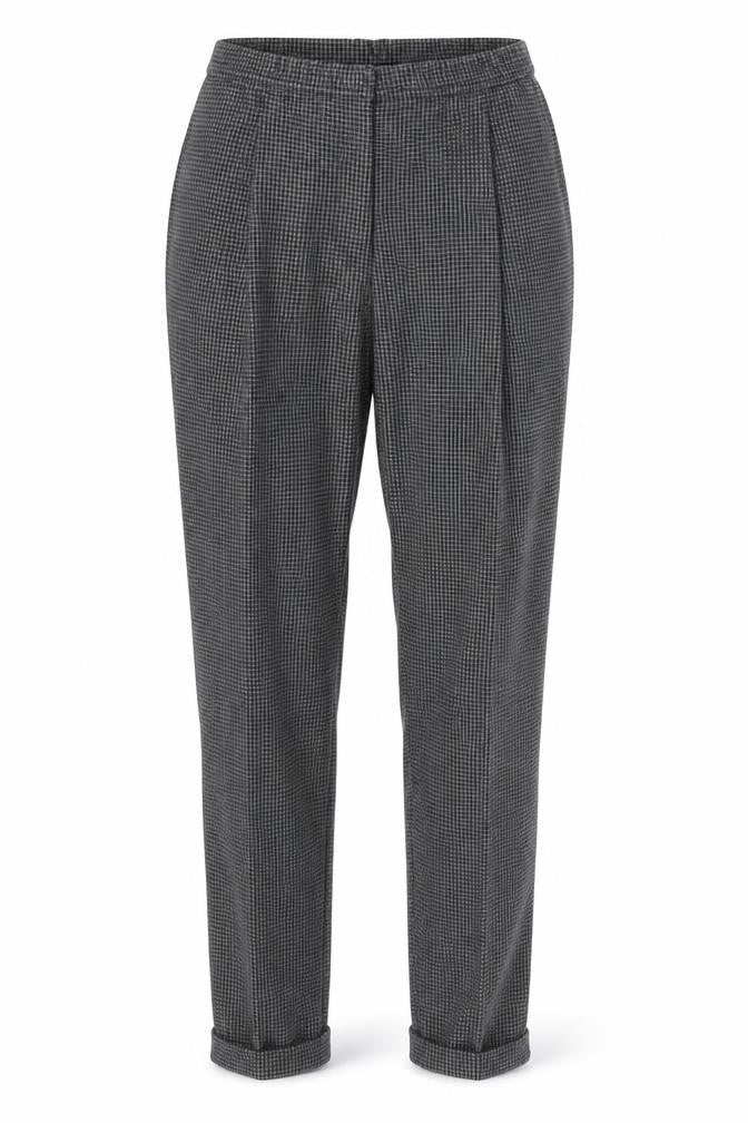 Front view of New Look women’s grey argyle/diamond trousers, size UK 10, 24-inch leg
