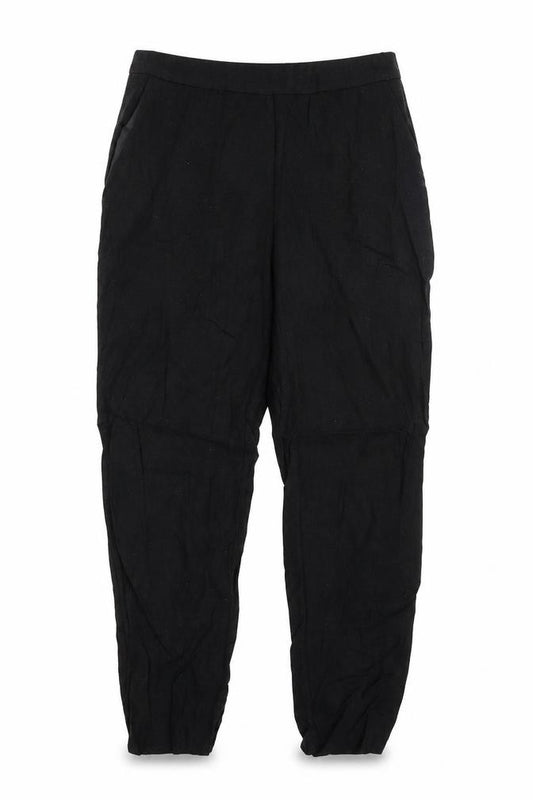 Front view of ASOS women’s black capri trousers, size UK 6, 24-inch leg