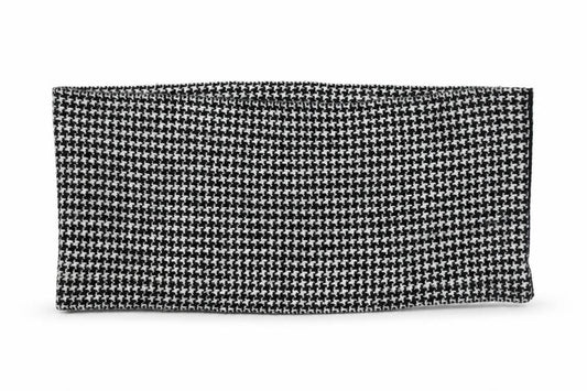 Front view of F&F women’s multicoloured check shawl/wrap