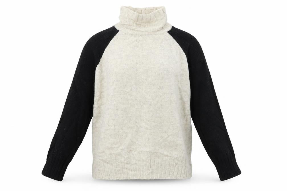 Front view of F&F women’s beige knit jumper, size UK 6
