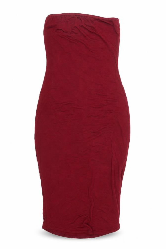 Front view of Boohoo women’s red bodycon, size UK 10