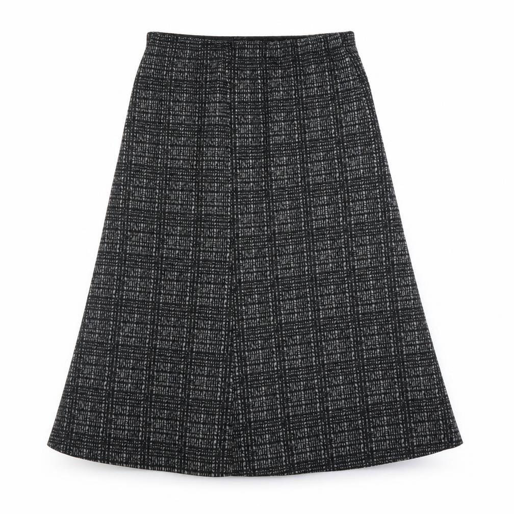 Front view of Classics women’s grey a-line skirt, size M