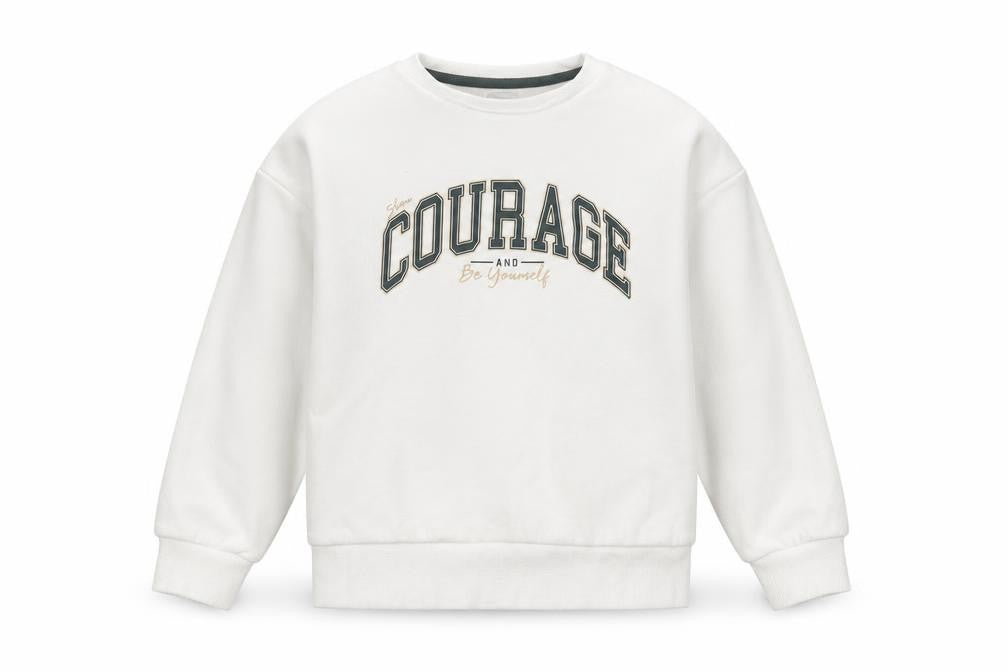 Front view of Primark girls’ white jumper, size 9-10, years