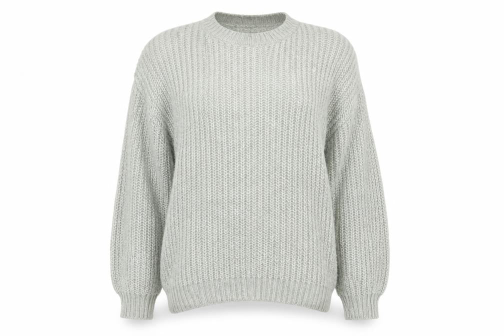 Front view of New Look women’s grey jumper, size S