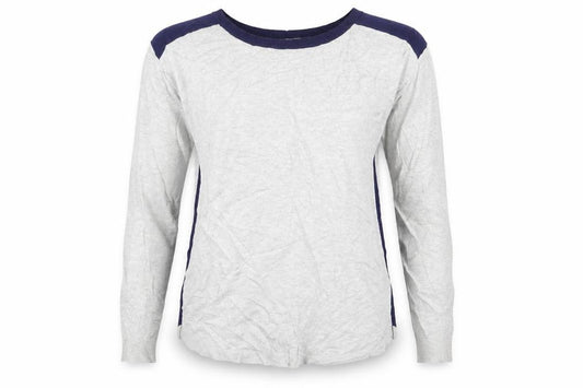 Front view of Oasis women’s grey pullover sweatshirt, size XS