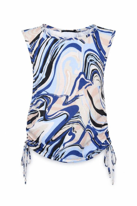 Front view of PRETTYLITTLETHING women’s multicoloured geometric basic t-shirt, size UK 4