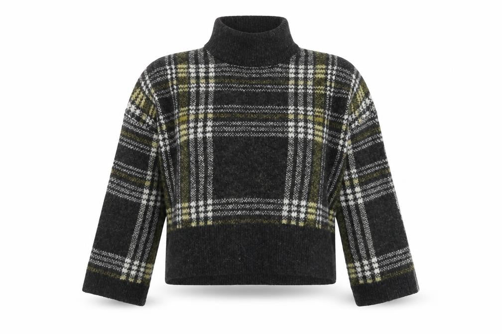 Front view of New Look women’s black jumper, size S