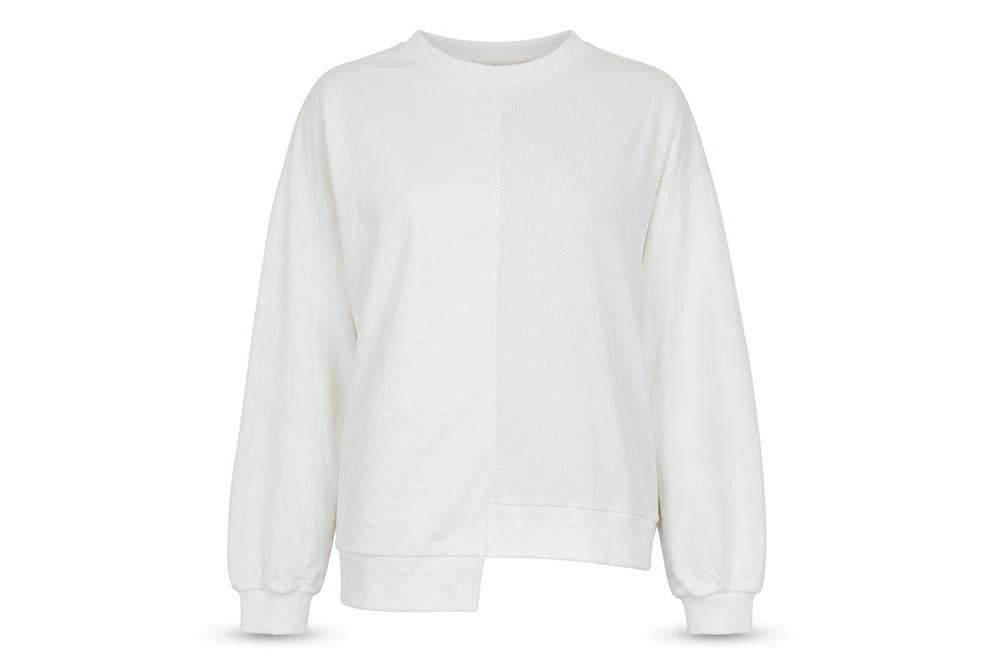 Front view of ASOS women’s white jumper, size M