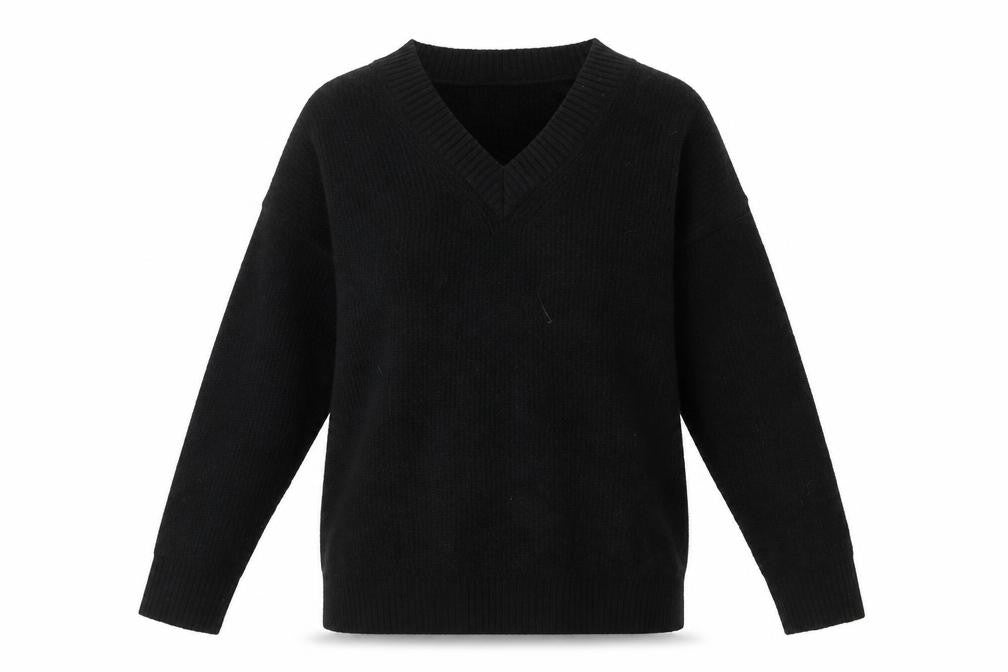 Front view of New Look women’s black jumper, size S