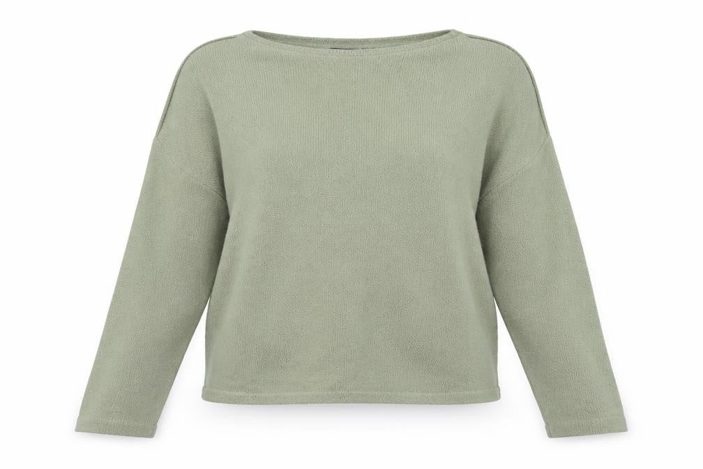 Front view of New Look women’s green jumper, size M