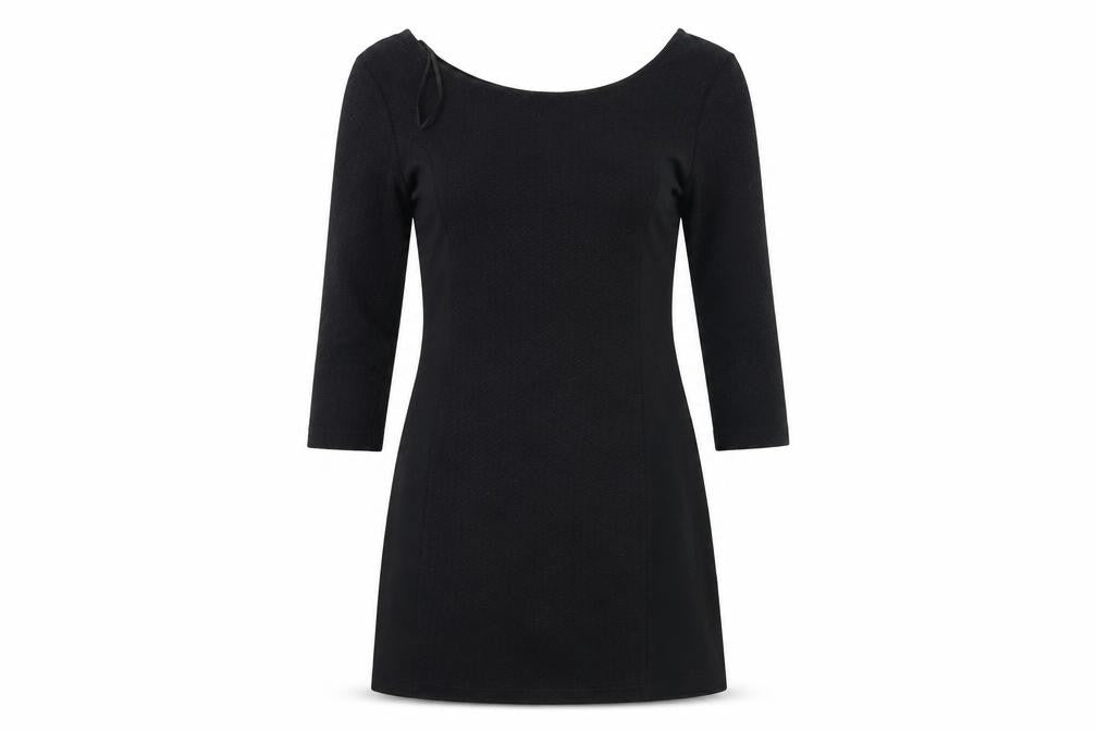 Front view of H&M women’s black a-line, size S
