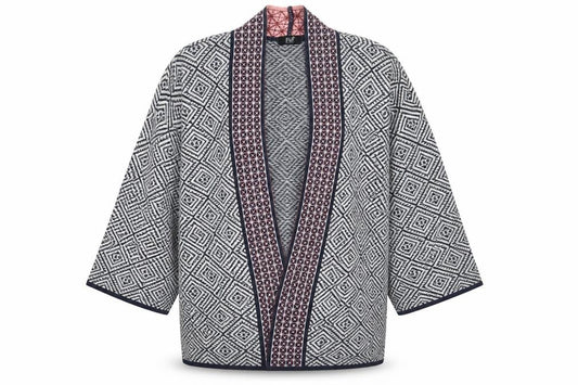 Front view of F&F women’s white geometric jumper, size UK 12