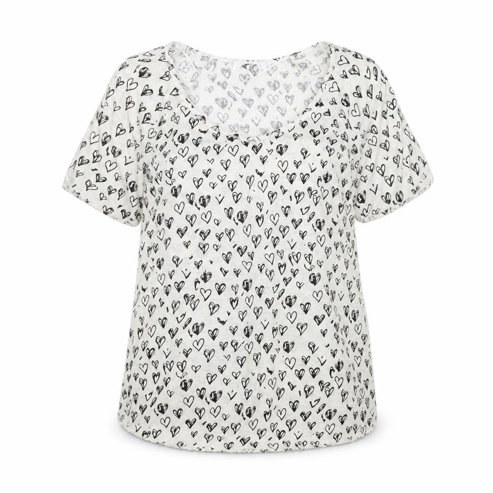 Front view of Zara women’s white geometric knit jumper, size M, - heart pattern