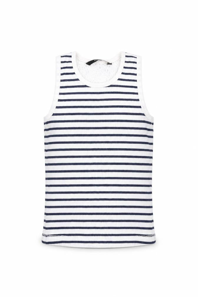 Front view of George girls’ blue striped basic t-shirt, size 6-7, years