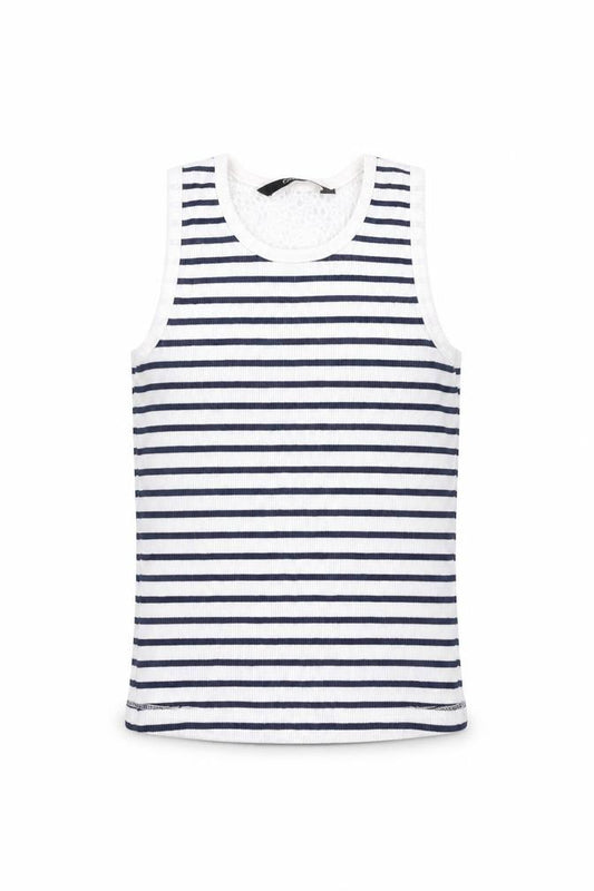 Front view of George girls’ blue striped basic t-shirt, size 6-7, years