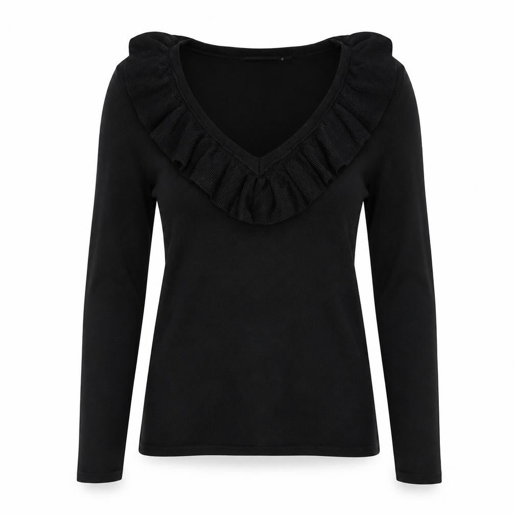 Front view of H&M women’s black jumper, size M
