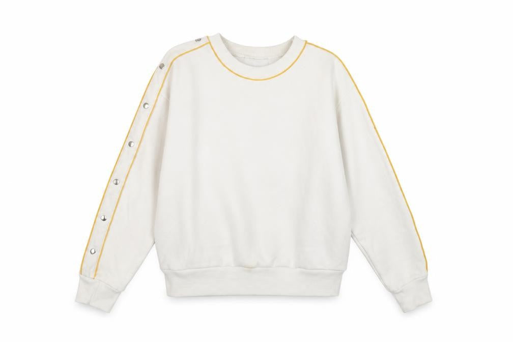 Front view of Primark women’s white jumper, size XS