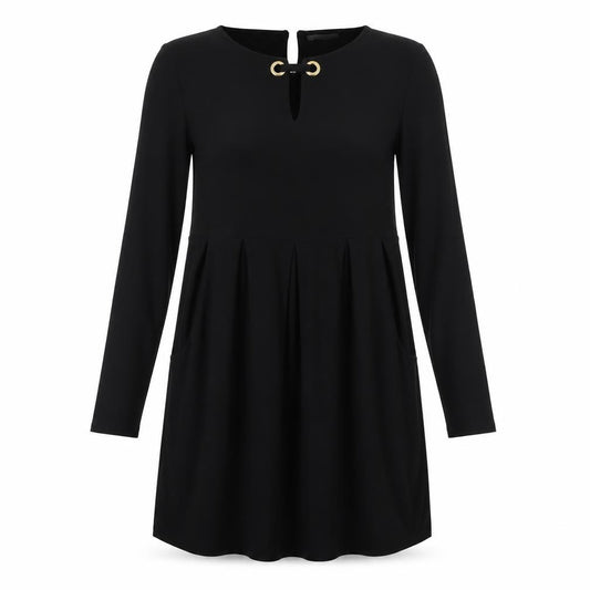 Front view of women’s black a-line, size UK 10