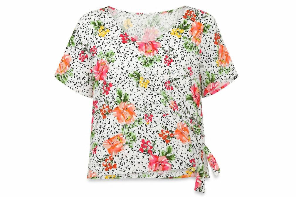 Front view of encuentro women’s white floral basic blouse, size M