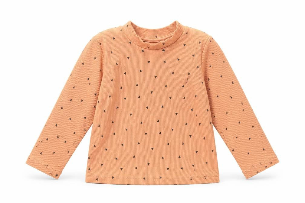 Front view of Primark girls’ orange geometric basic t-shirt, size 9-12, months