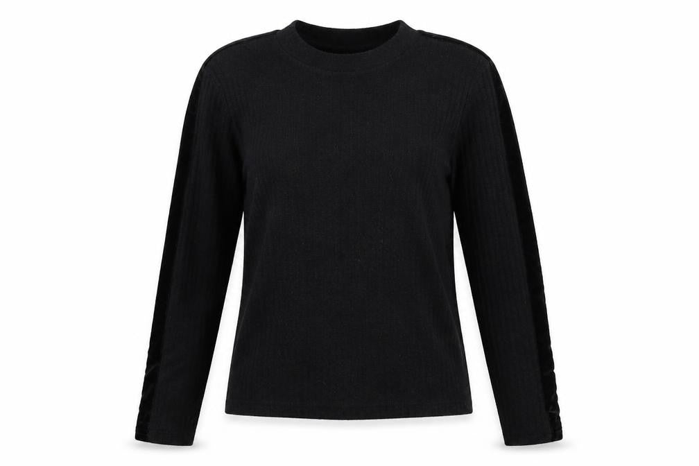 Front view of JDY women’s black knit jumper, size S