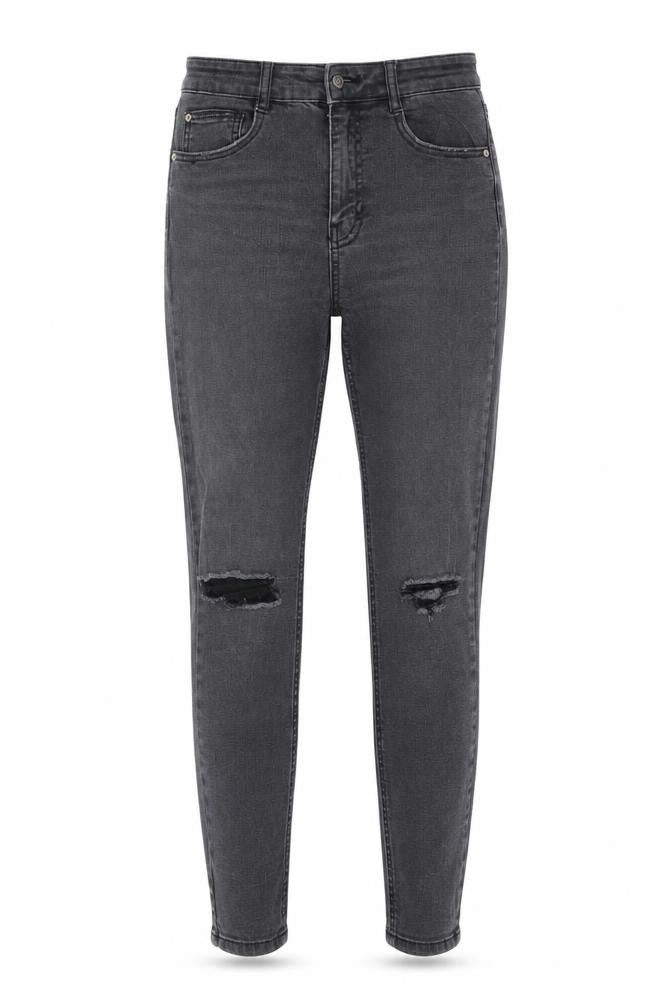Front view of Pull&Bear women’s black skinny jeans, size UK 10, 26-inch leg