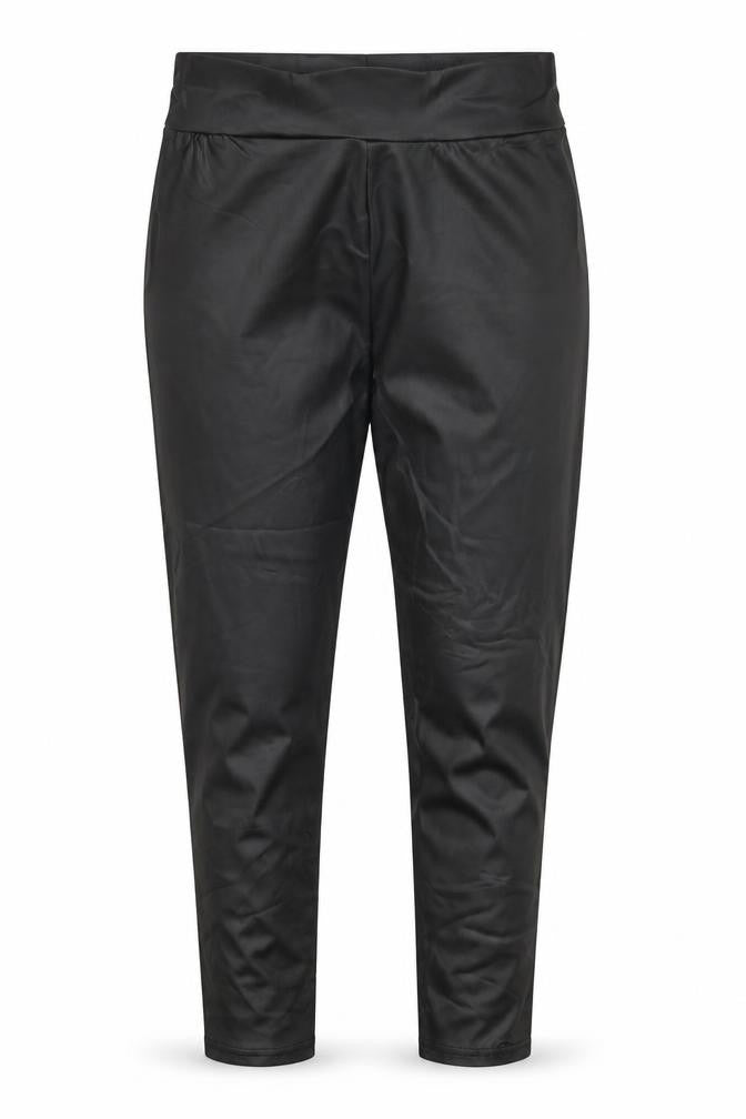 Front view of SHEIN women’s black trousers, size S, 26-inch leg