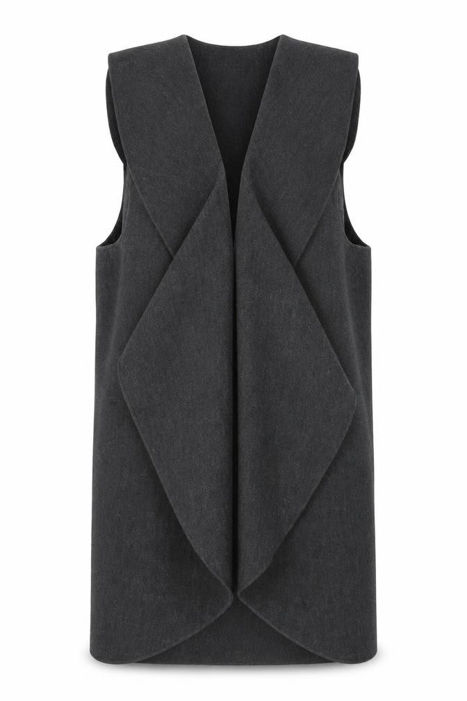 Front view of New Look women’s grey fleece jacket waistcoat, size M