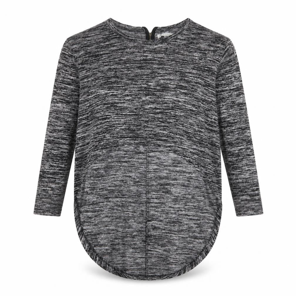 Front view of Glamorous women’s grey basic t-shirt, size UK 12