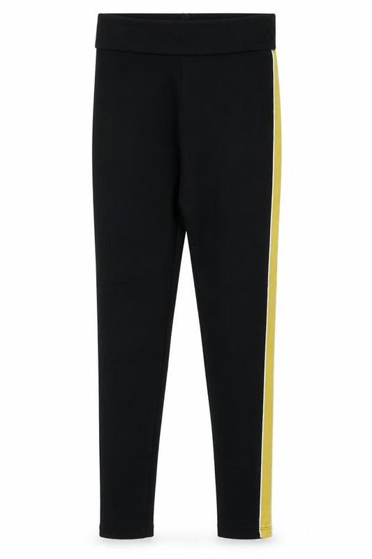 Front view of New Look girls’ black sweatpants, size 9, months