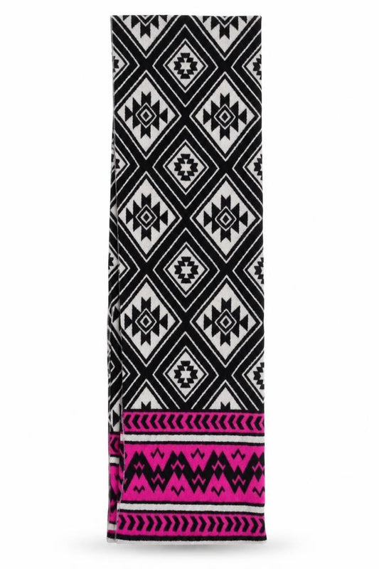 Front view of H&M women’s multicoloured argyle/diamond shawl/wrap