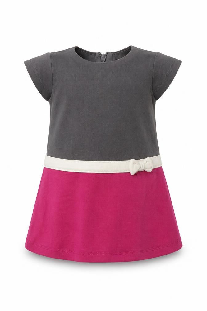 Front view of DP girls’ grey jumper, size 12-18, months