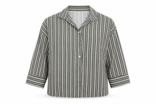 Front view of Pull&Bear women’s green striped basic button-up, size XS